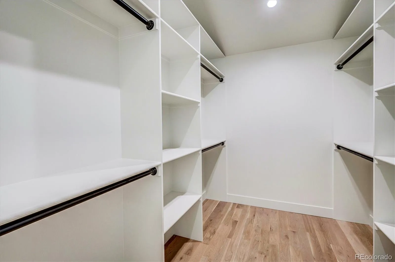 1035 N Leyden Street Denver CO 80220 MLS #REC8558167 05252026204824 1600 25