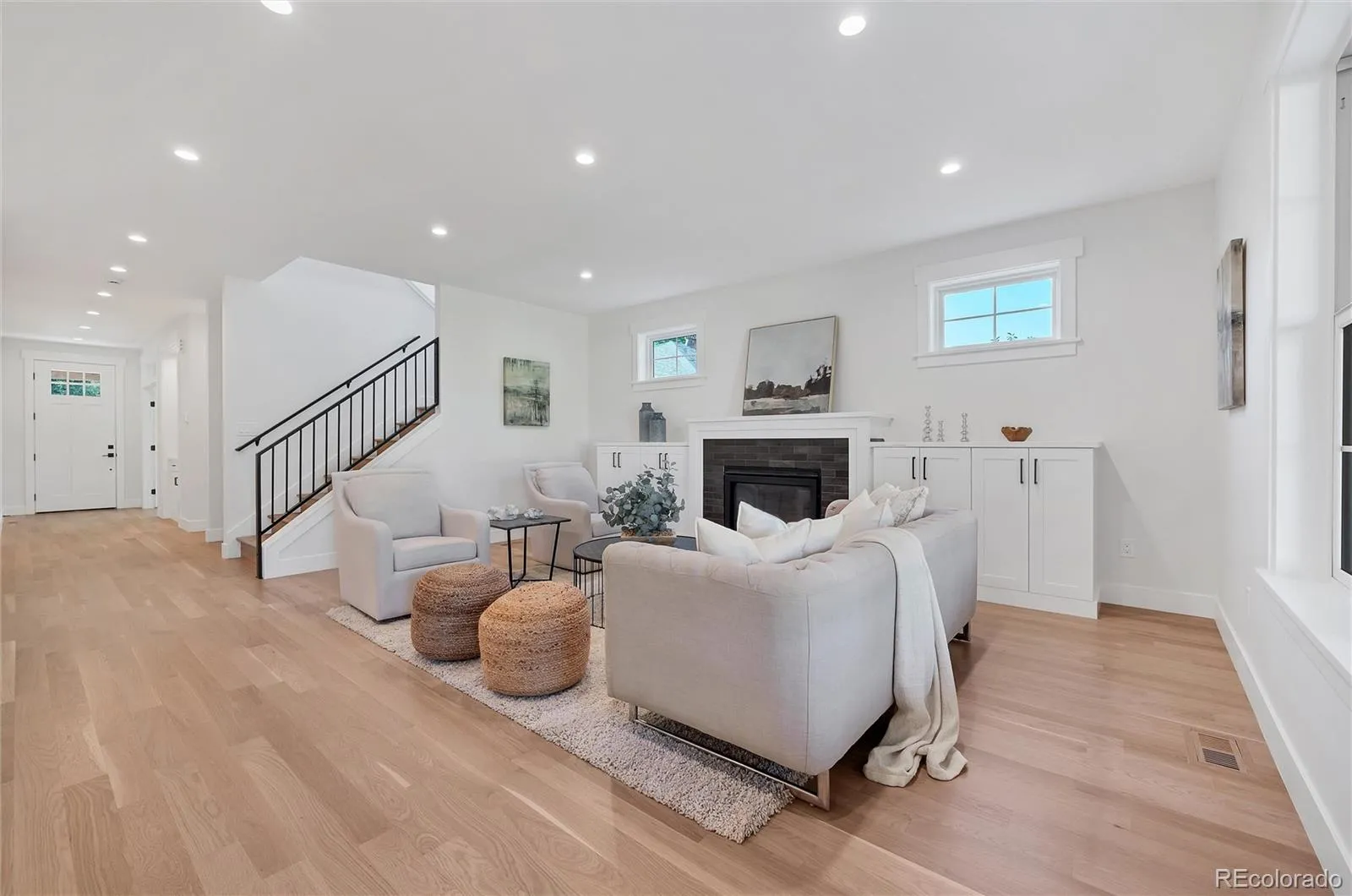 1035 N Leyden Street Denver CO 80220 MLS #REC8558167 05252026204824 1600 7