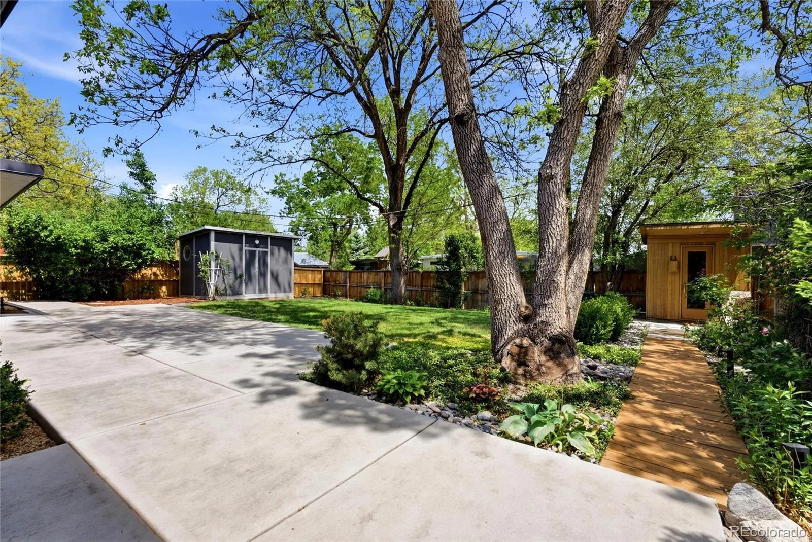 1360 S Dahlia Street Denver CO 80222 | MLS #REC8559508 08232026235551 1600 38