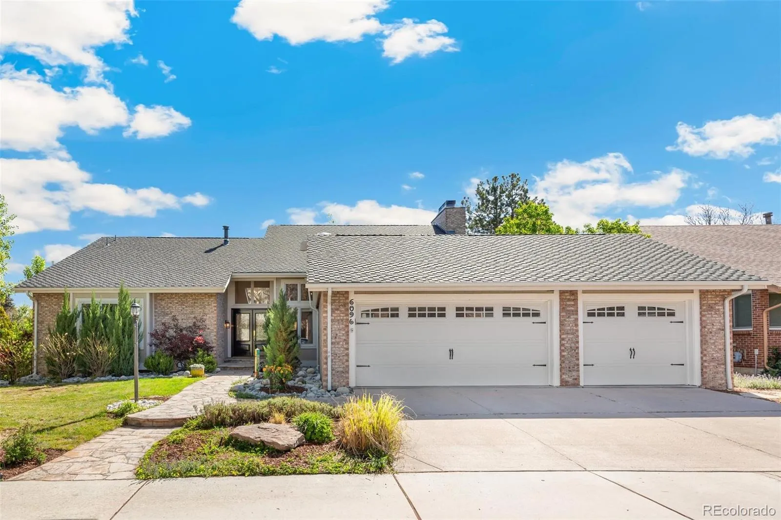 6096 S Alton Way Greenwood Village CO 80111 MLS #REC8559529 05092026022530 1600 0