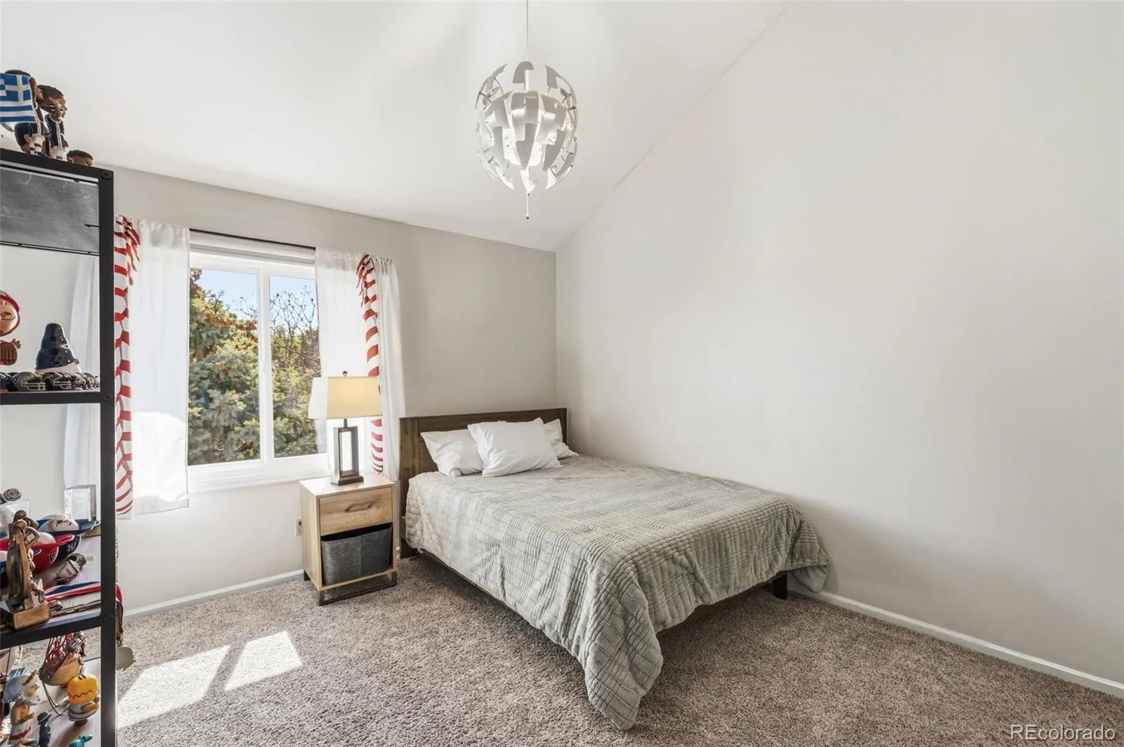 6096 S Alton Way Greenwood Village CO 80111 MLS #REC8559529 05092026022530 1600 32