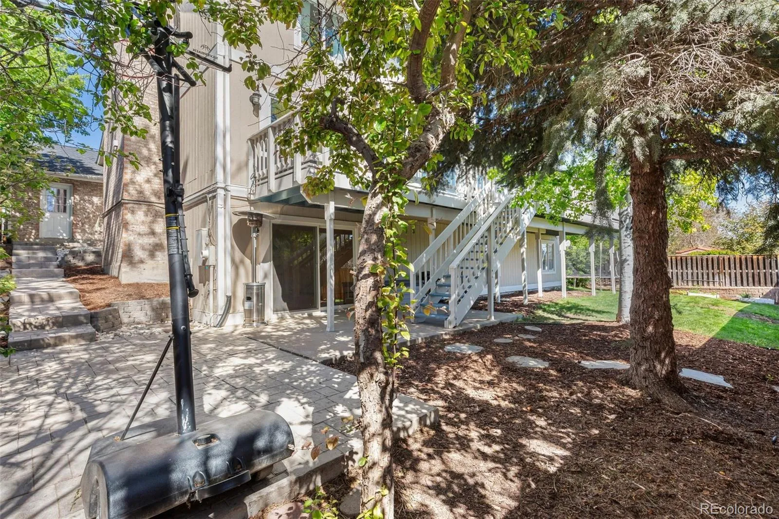 6096 S Alton Way Greenwood Village CO 80111 MLS #REC8559529 05092026022530 1600 42