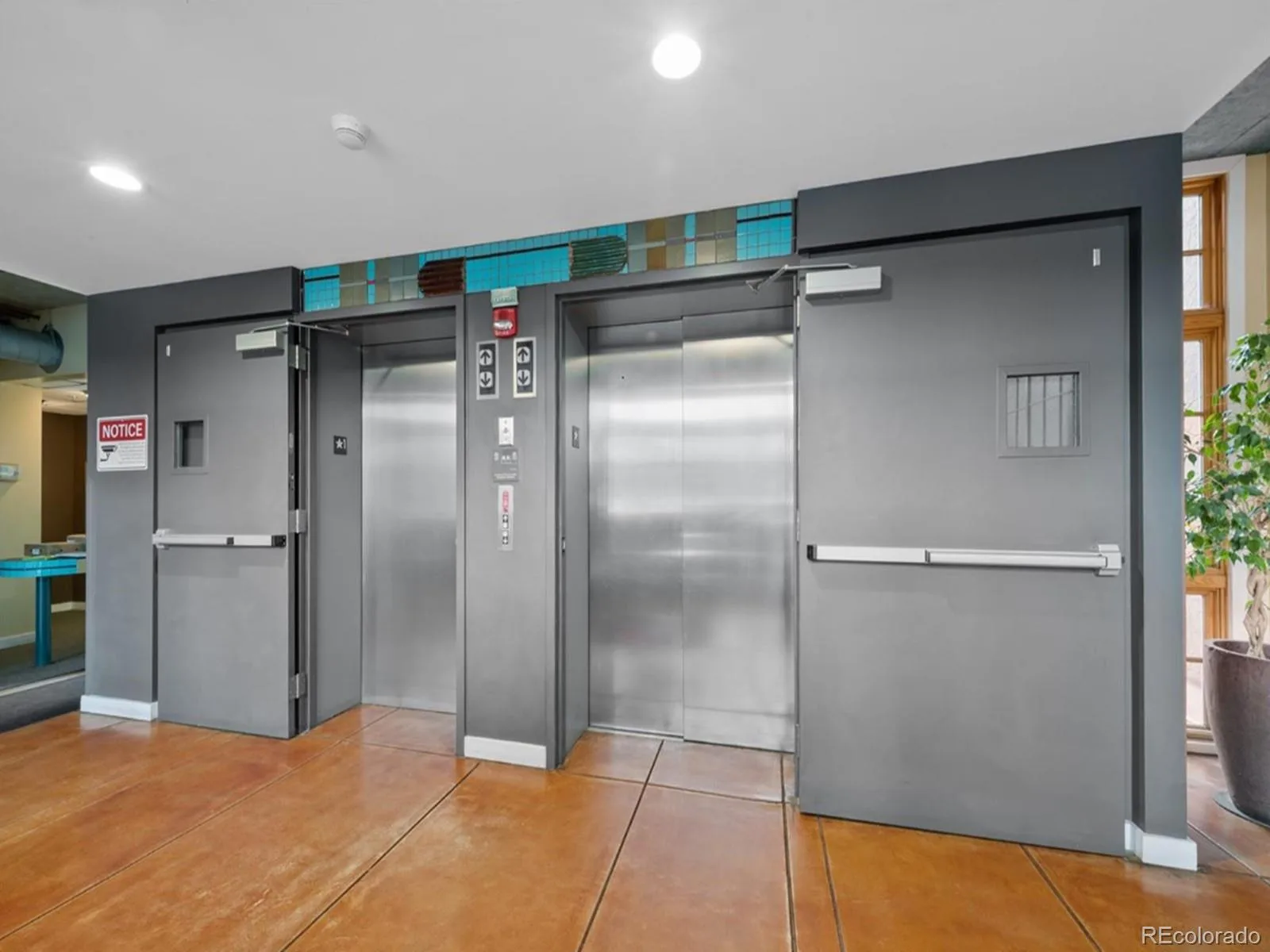 275 S Harrison Street #107 Denver CO 80209 | MLS #REC8560834 08202026180954 1600 17