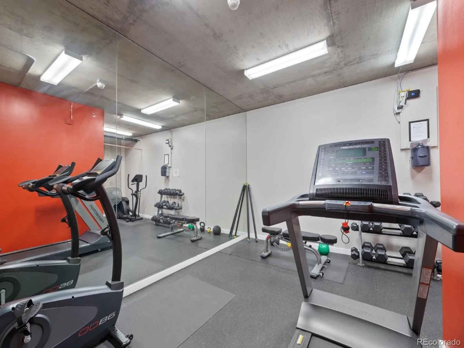 275 S Harrison Street #107 Denver CO 80209 | MLS #REC8560834 08202026180954 1600 19