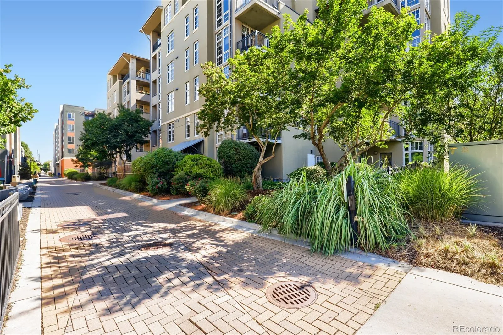 275 S Harrison Street #107 Denver CO 80209 | MLS #REC8560834 08202026180954 1600 30