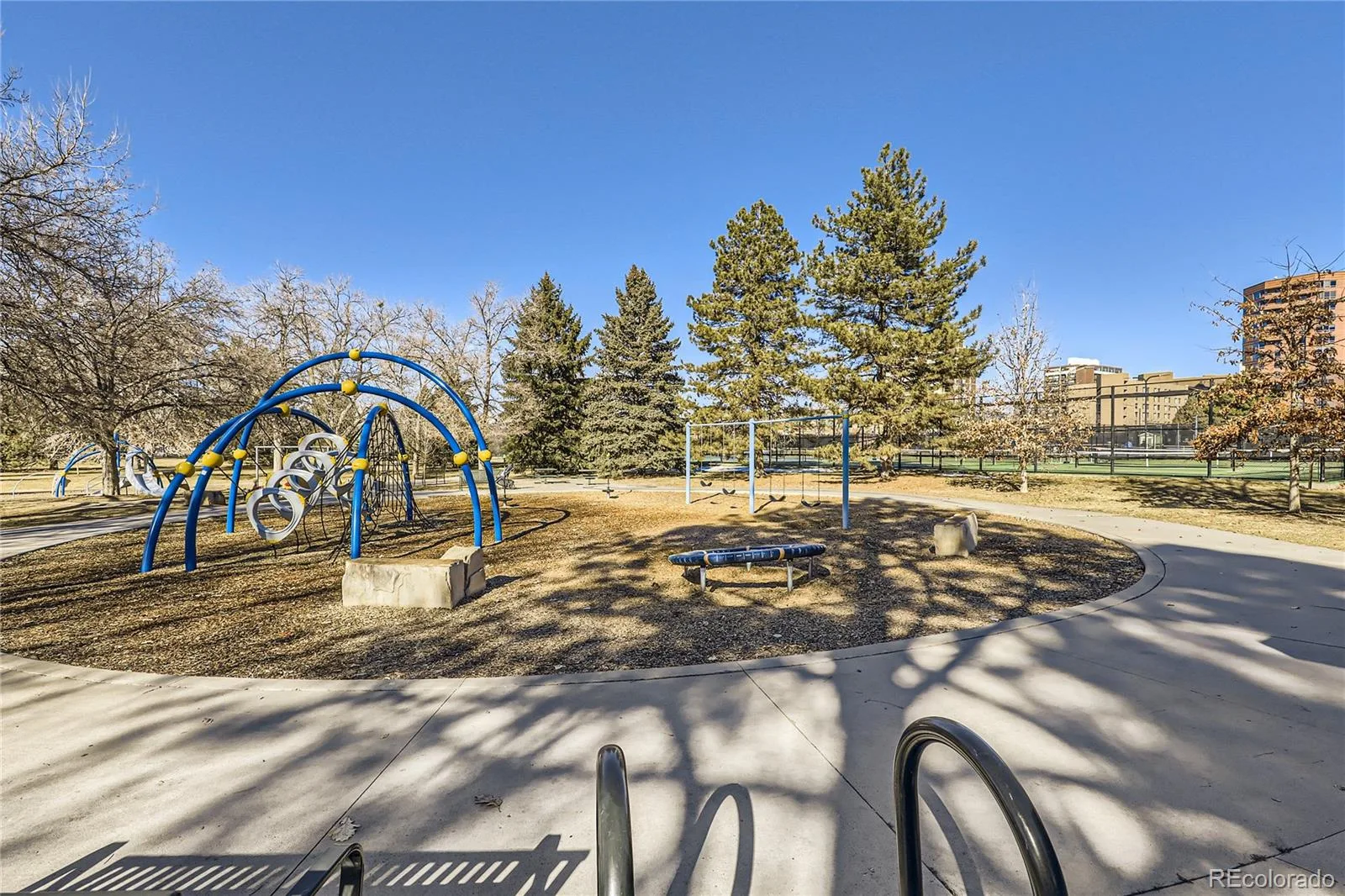275 S Harrison Street #107 Denver CO 80209 | MLS #REC8560834 08202026180954 1600 38