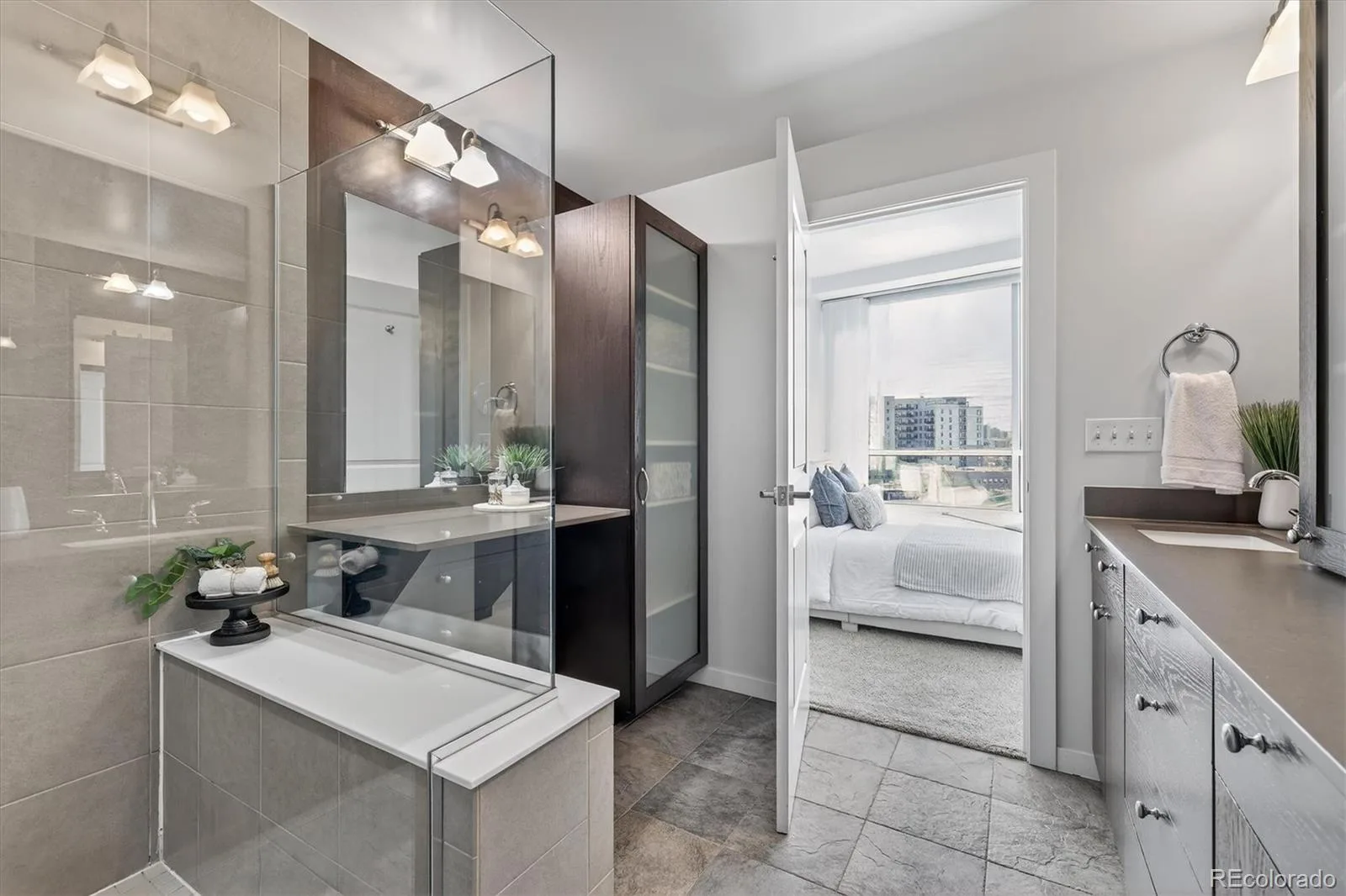 2001 Lincoln Street #810 Denver CO 80202 MLS #REC8560941 07212026032908 1600 10