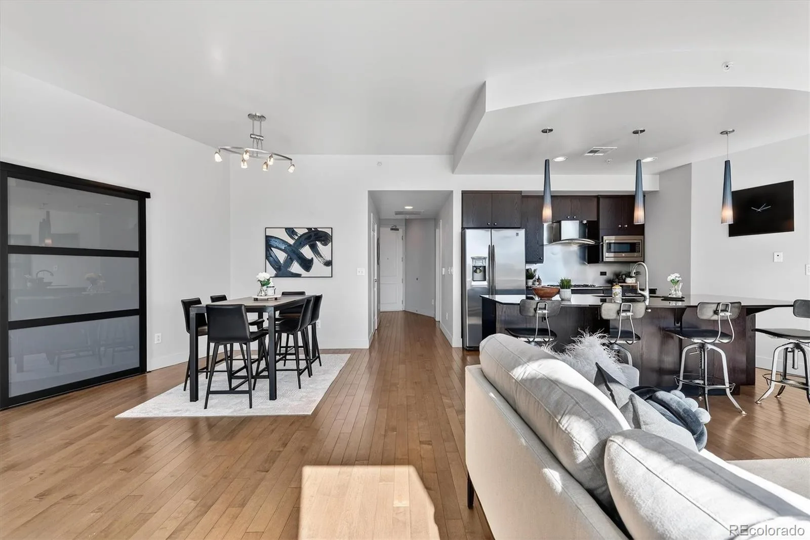 2001 Lincoln Street #810 Denver CO 80202 MLS #REC8560941 07212026032908 1600 15