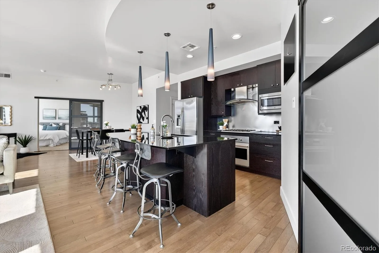 2001 Lincoln Street #810 Denver CO 80202 MLS #REC8560941 07212026032908 1600 18