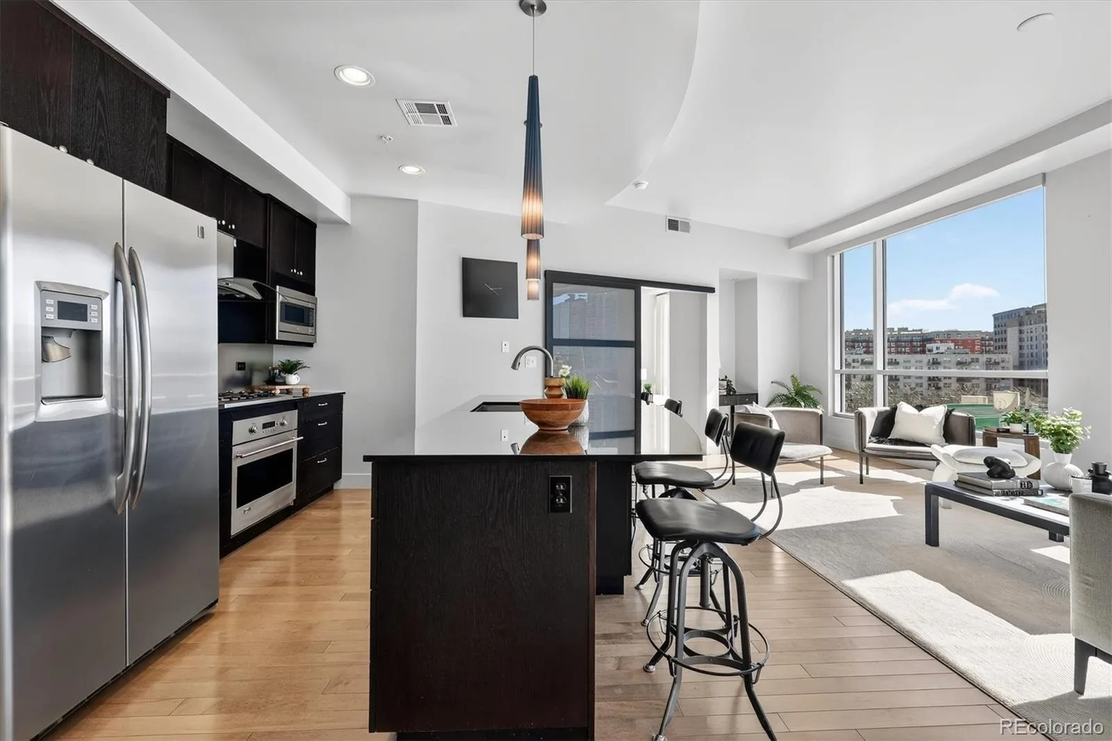 2001 Lincoln Street #810 Denver CO 80202 MLS #REC8560941 07212026032908 1600 2