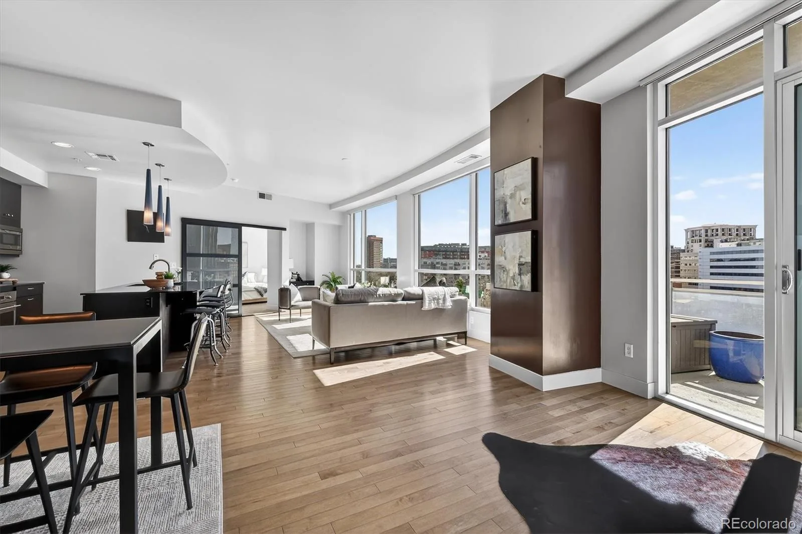 2001 Lincoln Street #810 Denver CO 80202 MLS #REC8560941 07212026032908 1600 22