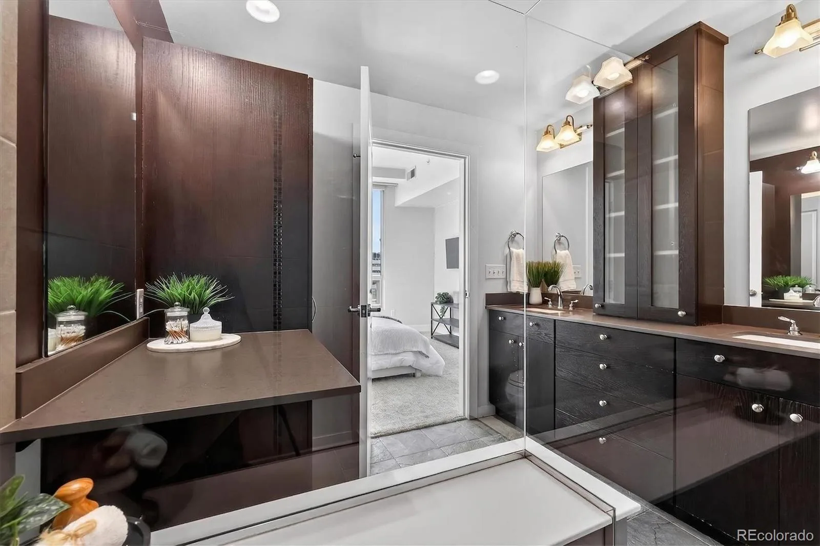 2001 Lincoln Street #810 Denver CO 80202 MLS #REC8560941 07212026032908 1600 3