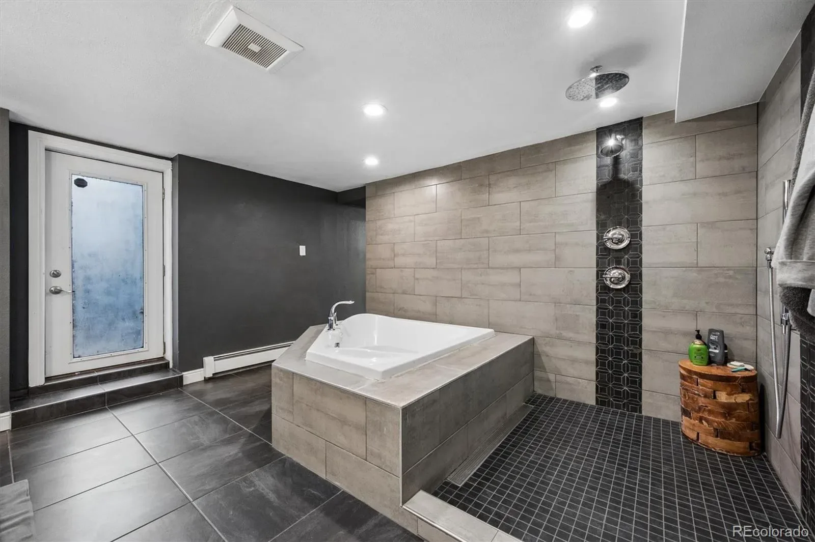 03202026184625 1600 21