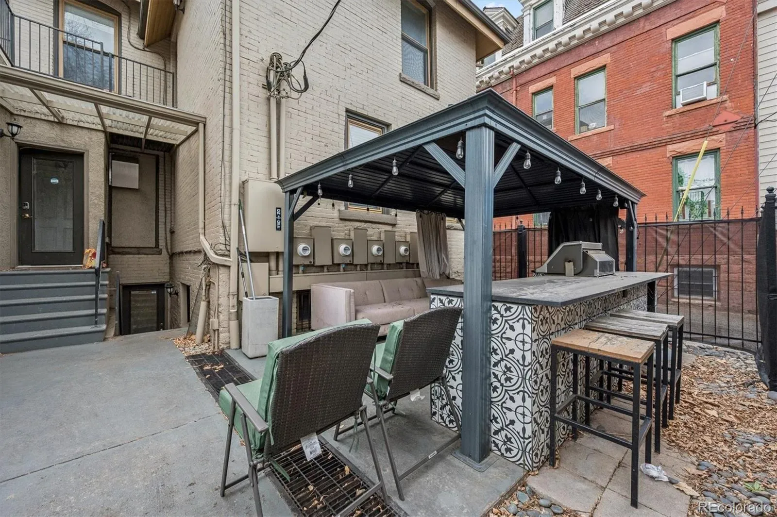 03202026184625 1600 30