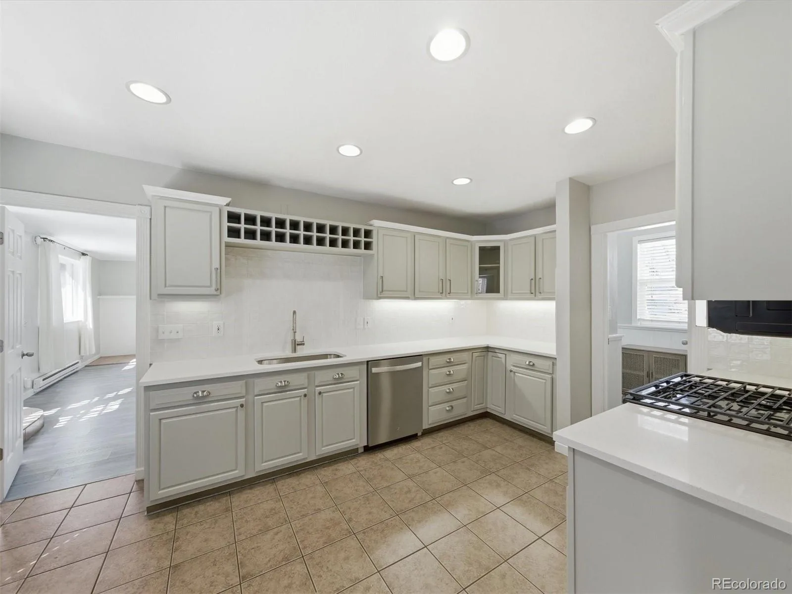4245 S Clarkson Street Englewood CO 80113 | MLS #REC8561322 07162026014529 1600 6