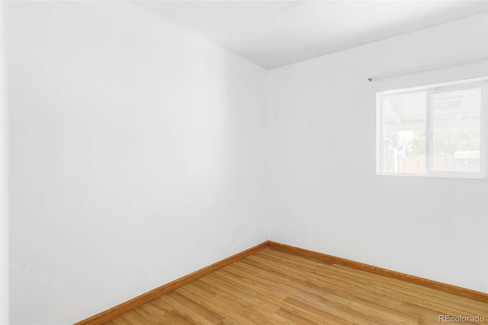 04172026004113 1600 25