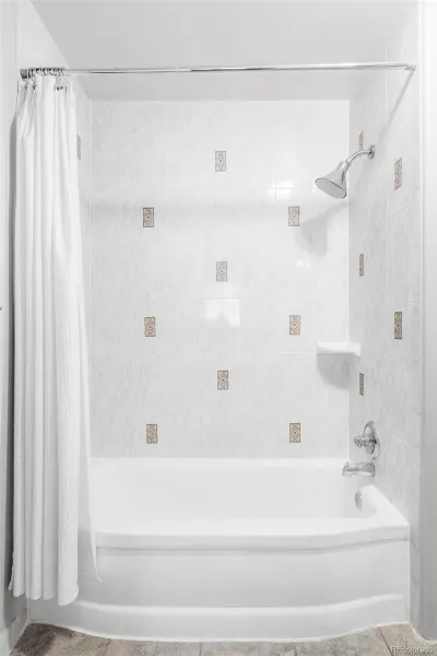 04172026004113 800 24