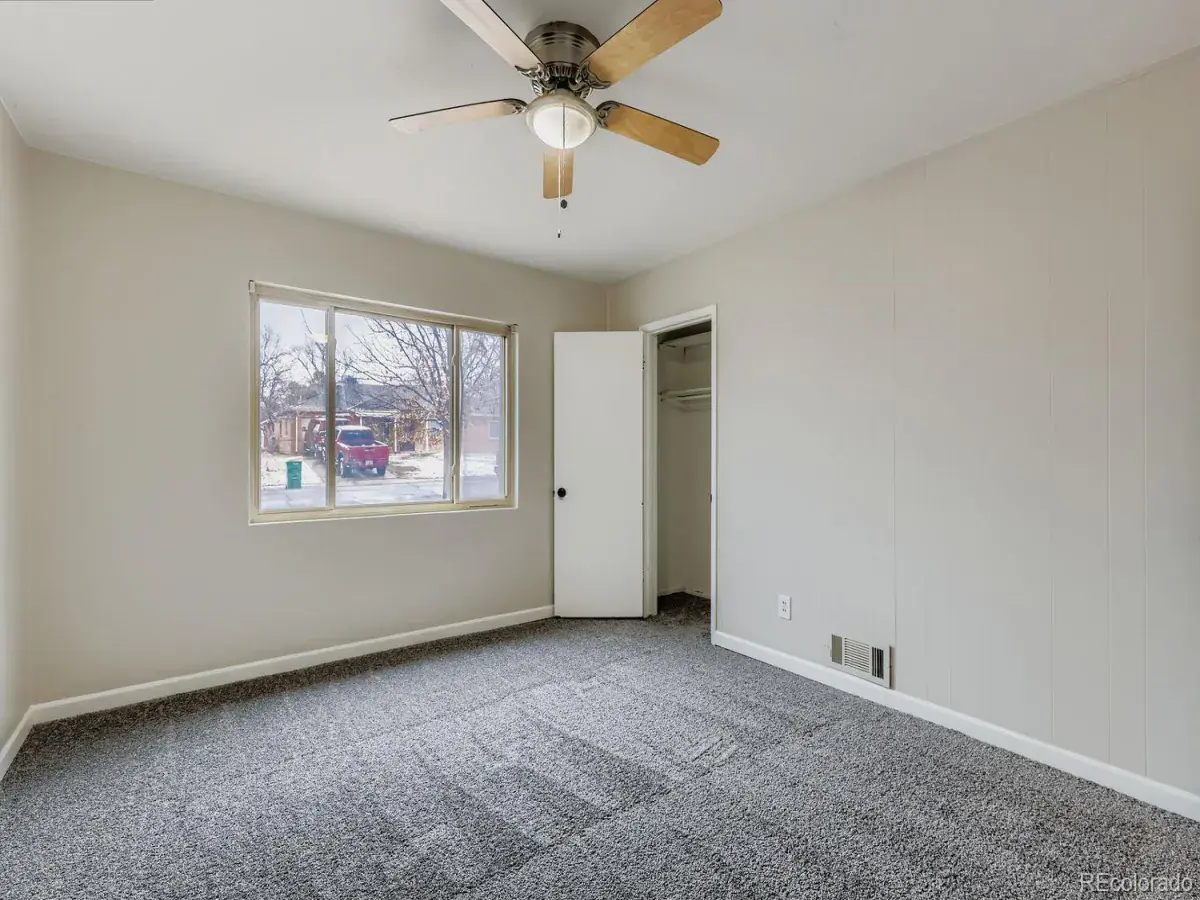 929 Quentin Street Aurora CO 80011 MLS #REC8563849 01102026010130 1200 16