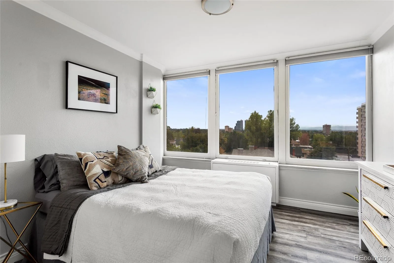 789 N Clarkson Street #605 Denver CO 80218 | MLS #REC8569617 10012026161959 1600 11