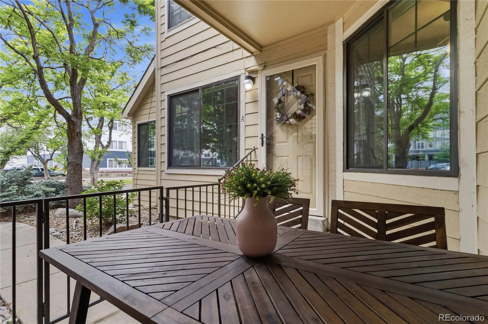 910 S Dahlia Street #A Denver CO 80246 MLS #REC8569624 06082026210128 1600 21