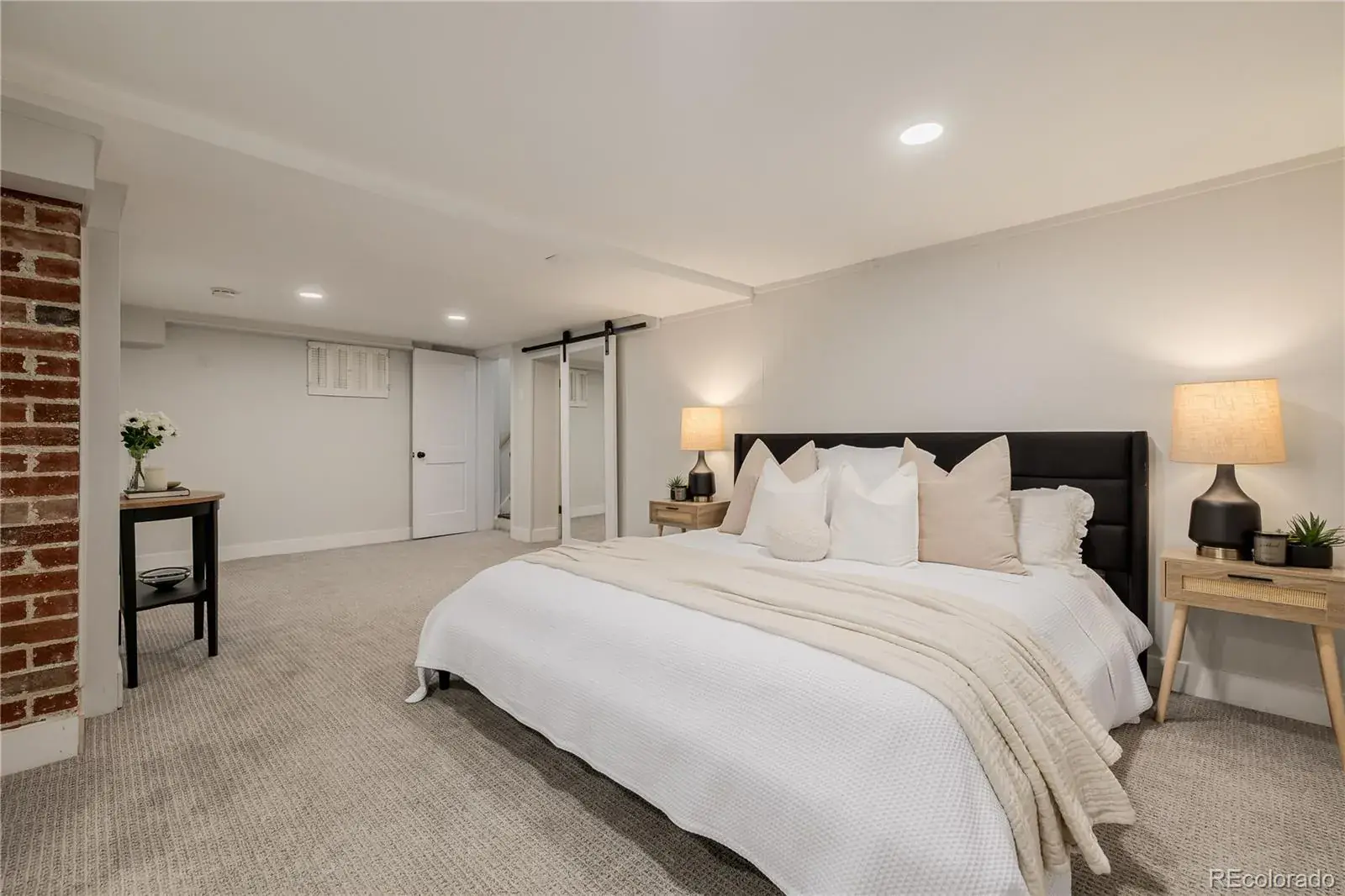 03062026212916 1600 32