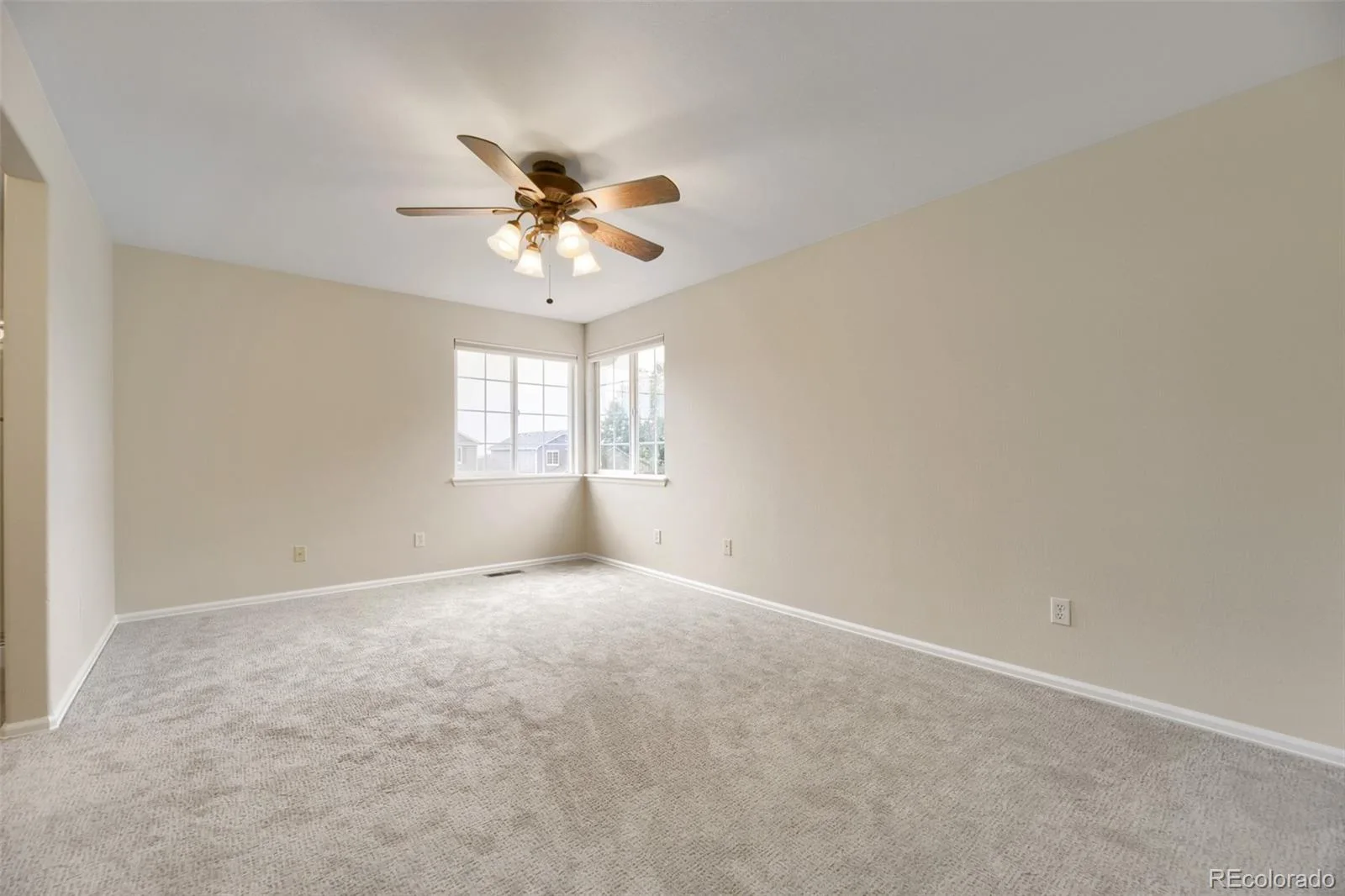 11208 Day Star Court Parker CO 80138 | MLS #REC8572514 08072026025835 1600 12