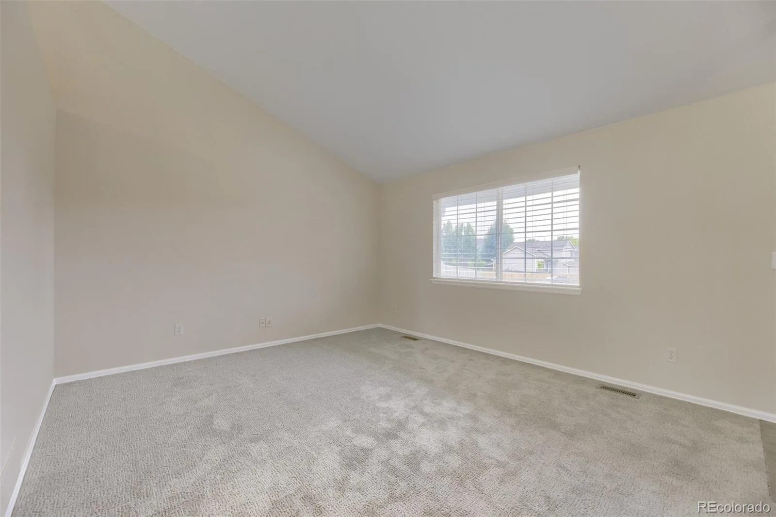 11208 Day Star Court Parker CO 80138 | MLS #REC8572514 08072026025835 1600 9