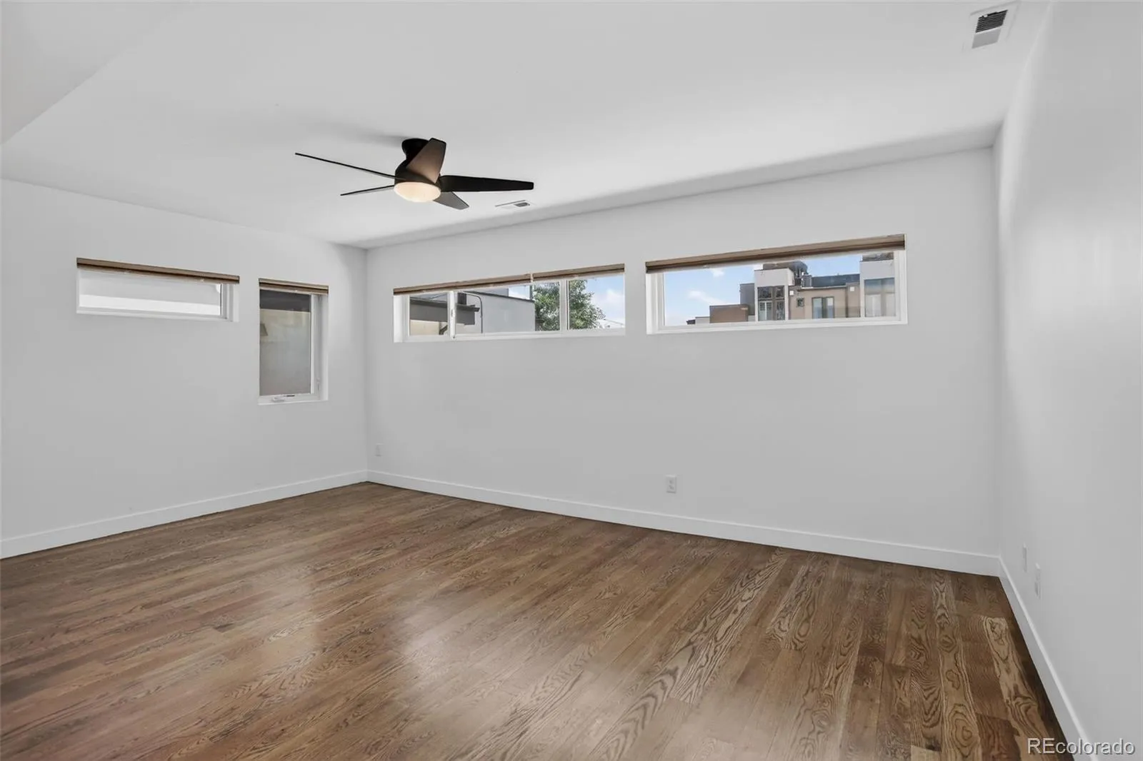 1930 W 35th Avenue Denver CO 80211 MLS #REC8573428 05142026225634 1600 19
