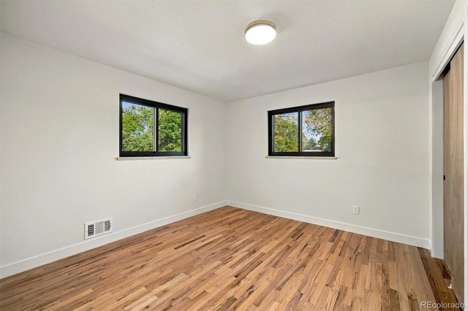 13899 E 25th Avenue Aurora CO 80011 | MLS #REC8573795 09232026235745 1600 10