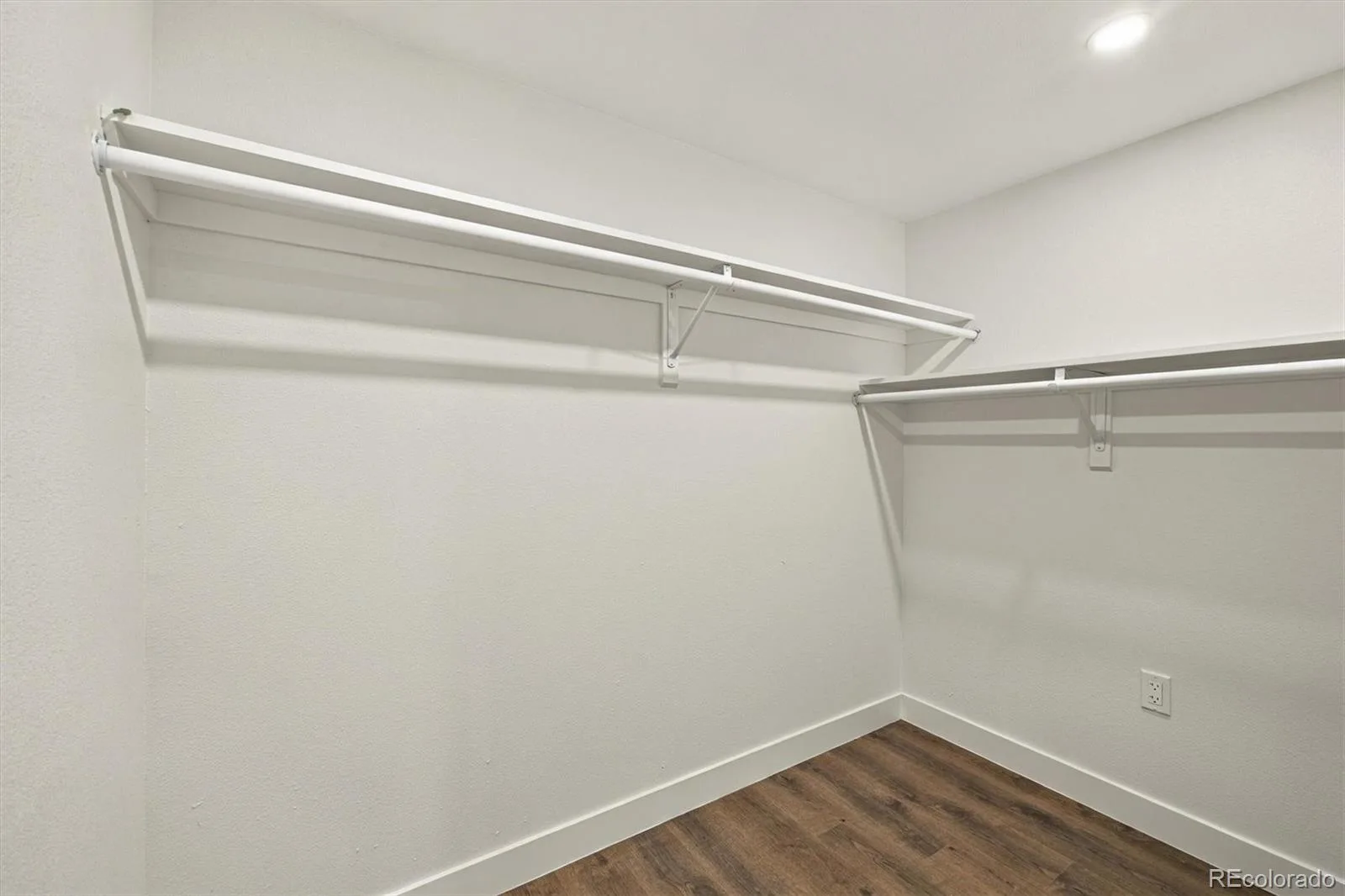 13899 E 25th Avenue Aurora CO 80011 | MLS #REC8573795 09232026235745 1600 23