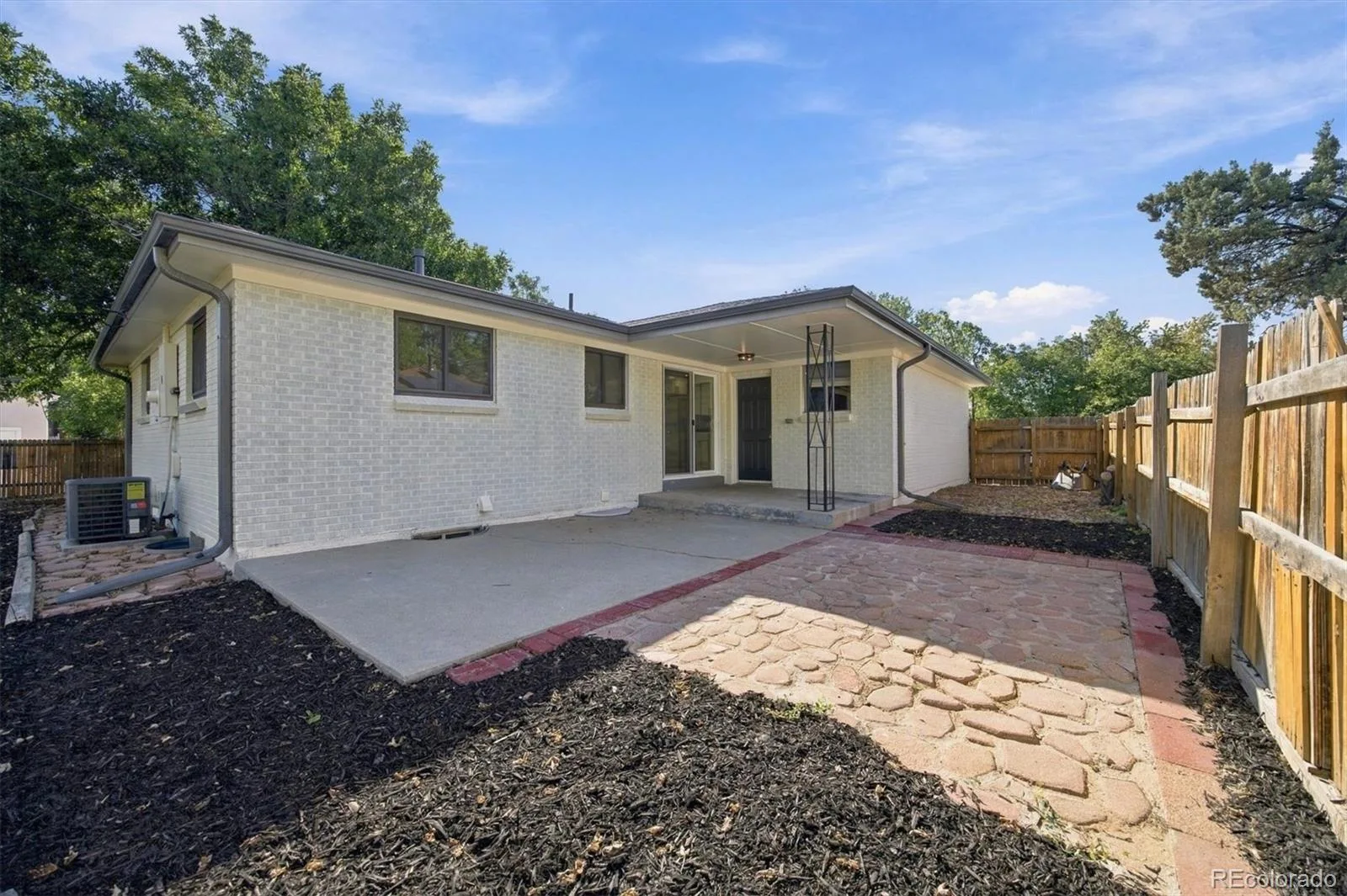 13899 E 25th Avenue Aurora CO 80011 | MLS #REC8573795 09232026235745 1600 26