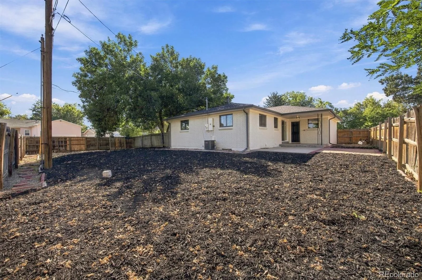 13899 E 25th Avenue Aurora CO 80011 | MLS #REC8573795 09232026235745 1600 27
