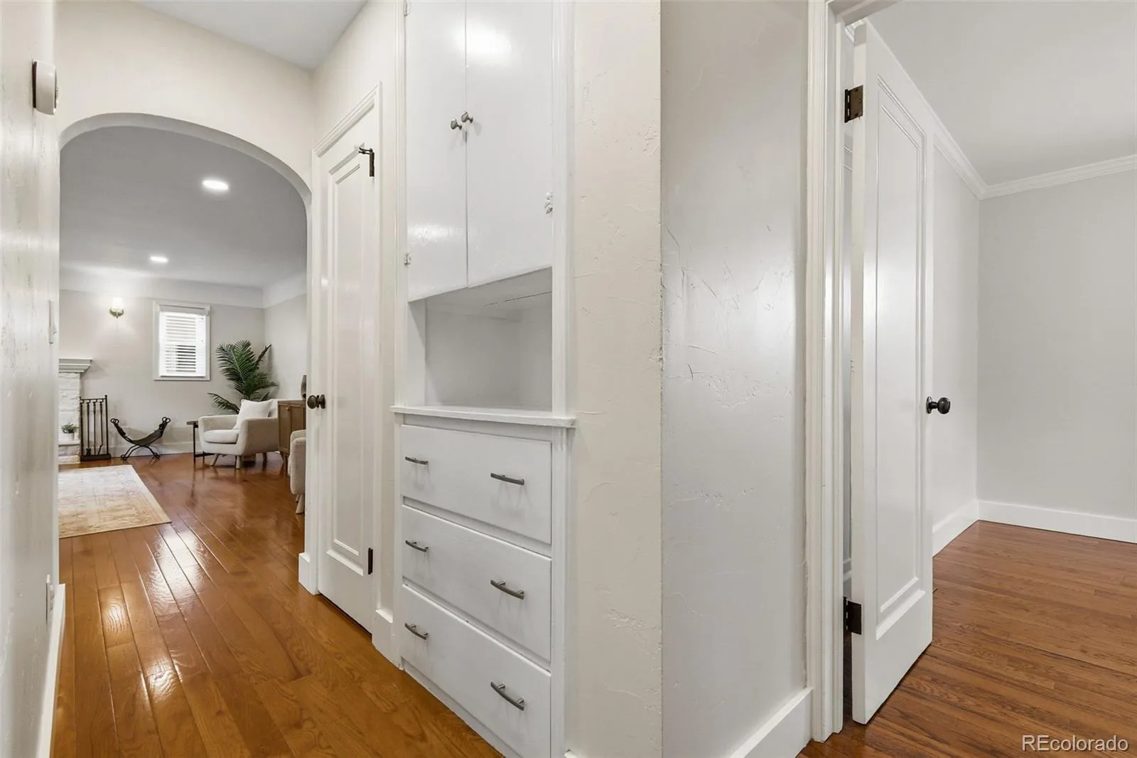 1121 S Cook Street Denver CO 80210 MLS #REC8576124 06112026171835 1600 20