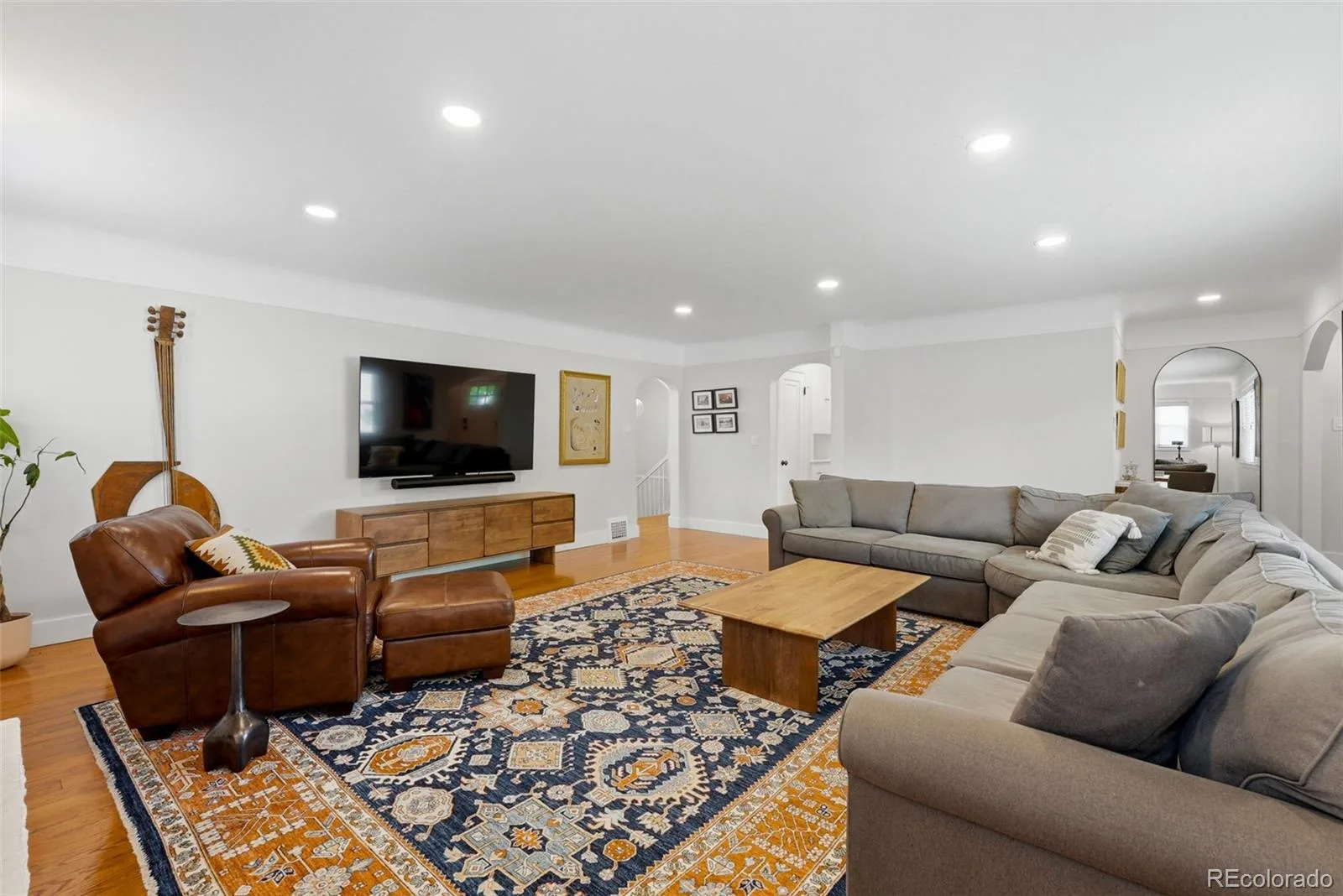 1121 S Cook Street Denver CO 80210 MLS #REC8576124 06112026171835 1600 7
