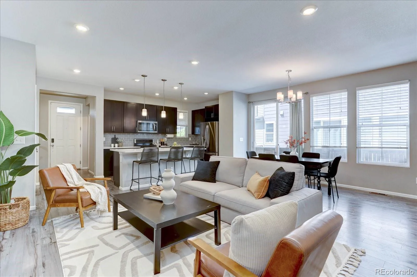 11279 E 25th Drive Aurora CO 80010 | MLS #REC8576876 08242026234512 1600 1