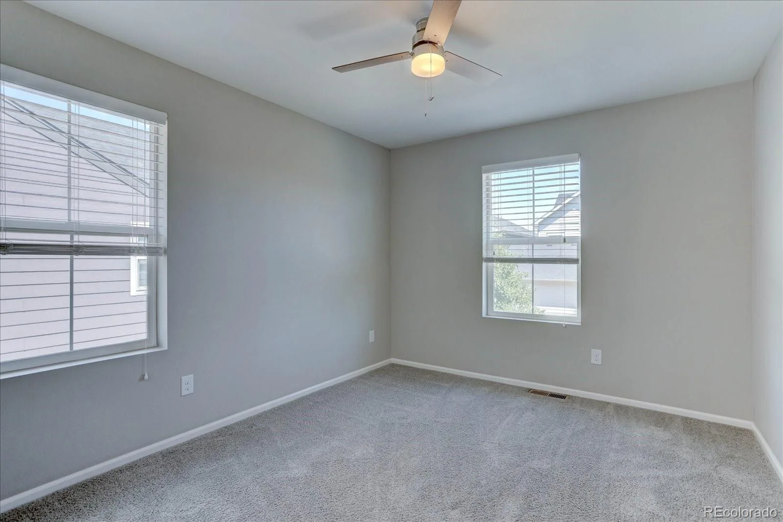 11279 E 25th Drive Aurora CO 80010 | MLS #REC8576876 08242026234512 1600 18