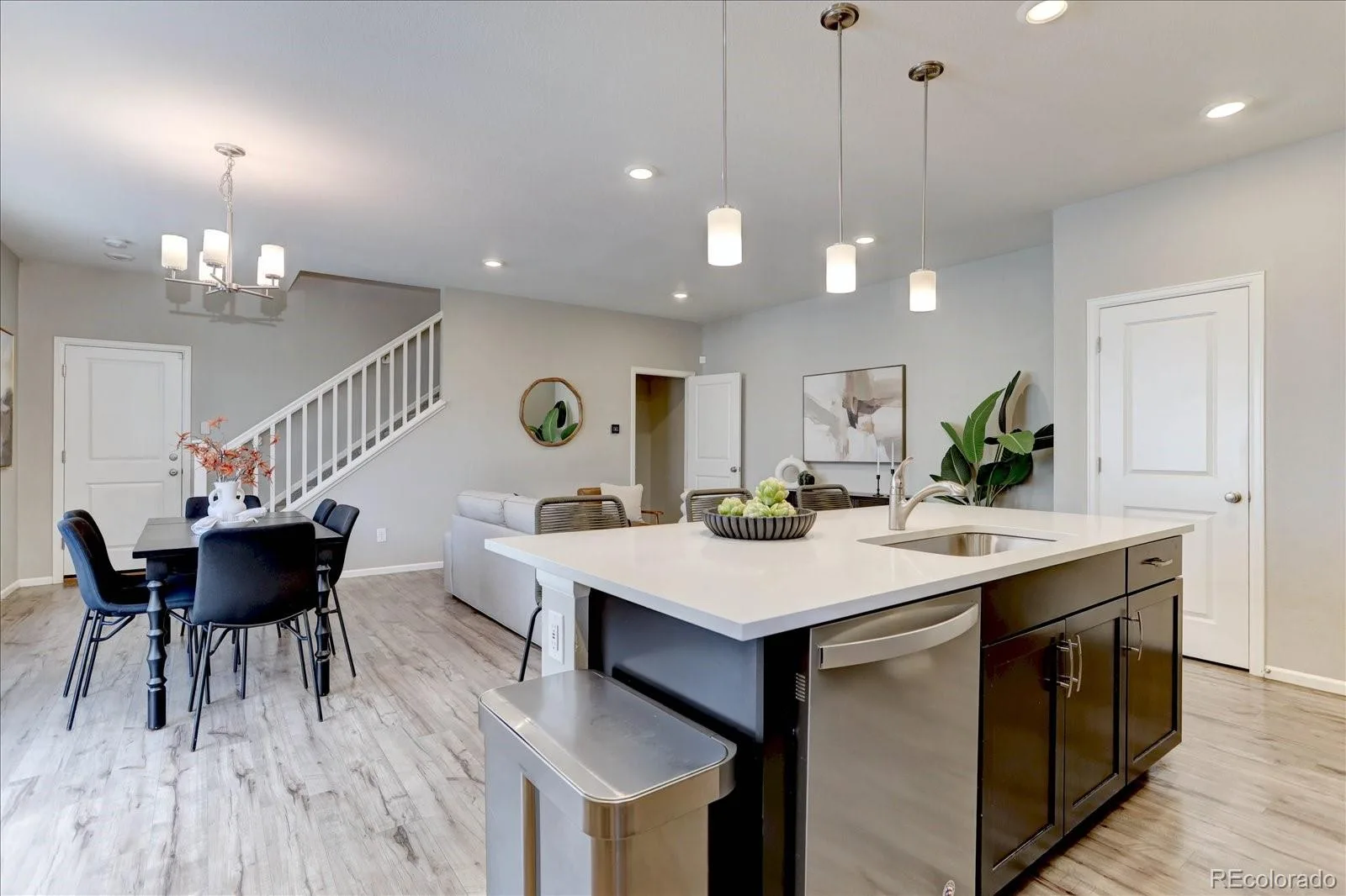 11279 E 25th Drive Aurora CO 80010 | MLS #REC8576876 08242026234512 1600 6