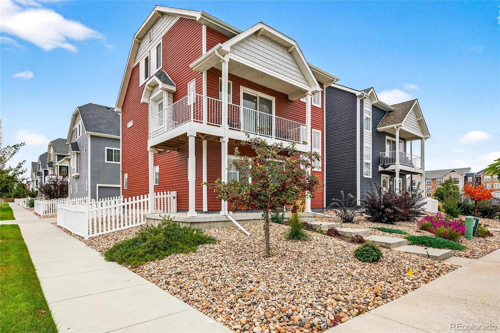 18592 E 54th Avenue Denver CO 80249 MLS #REC8577892 04202026164811 1600 0