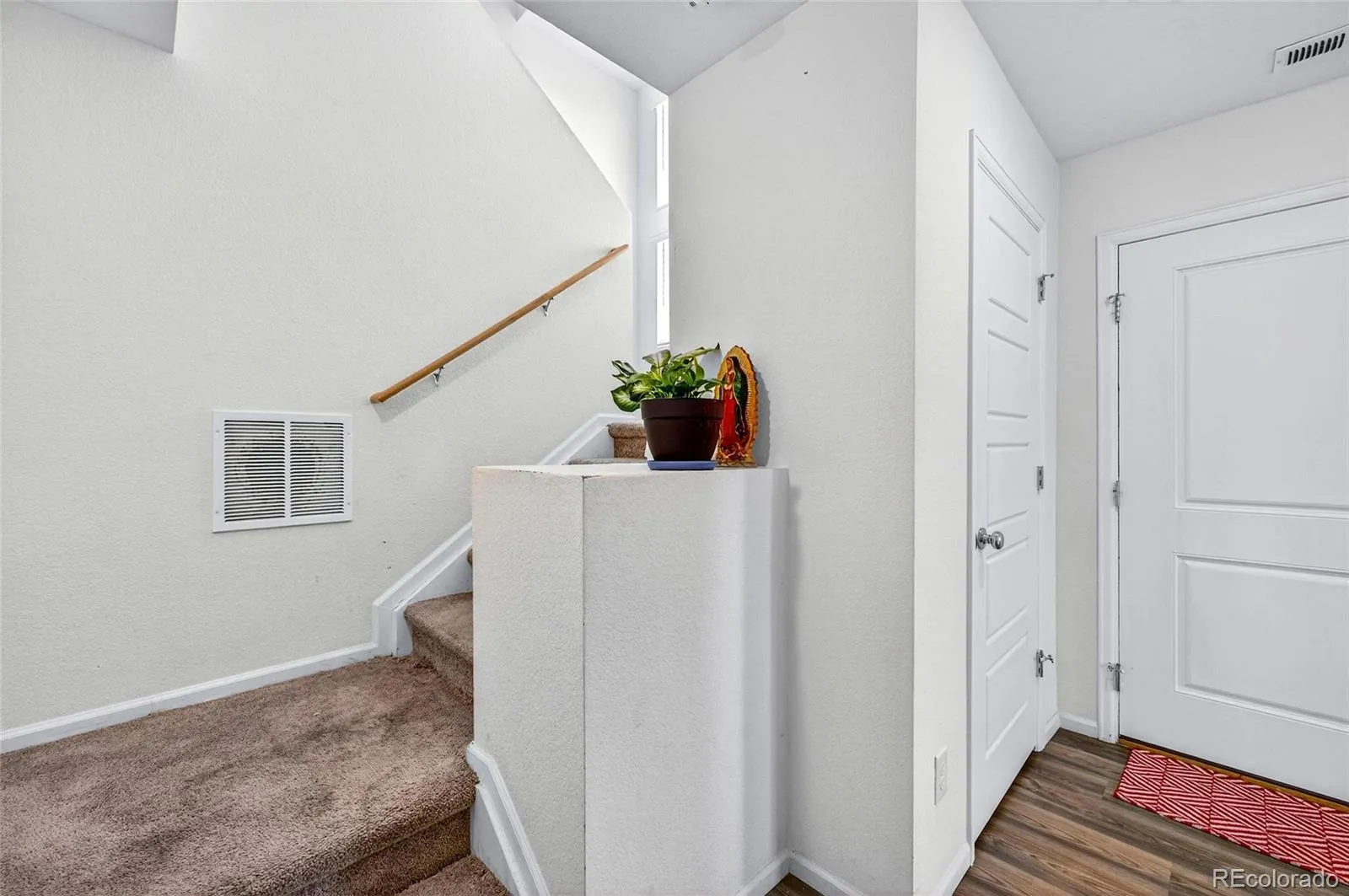 18592 E 54th Avenue Denver CO 80249 MLS #REC8577892 04202026164811 1600 2