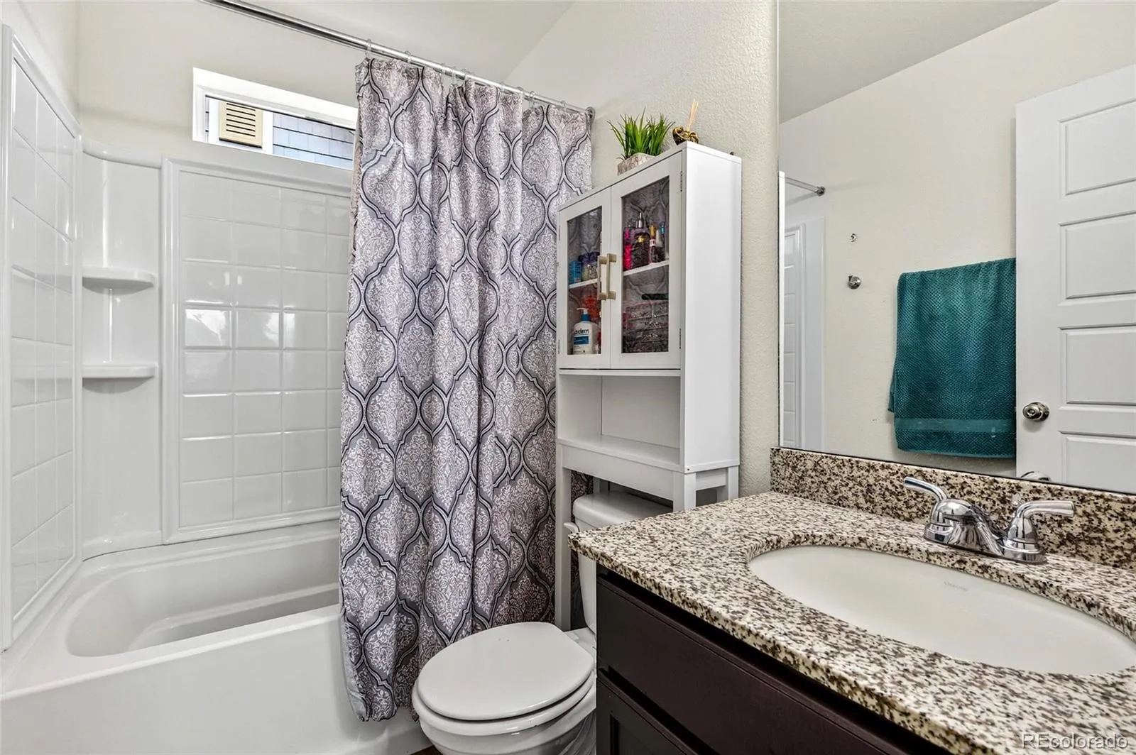 18592 E 54th Avenue Denver CO 80249 MLS #REC8577892 04202026164811 1600 20