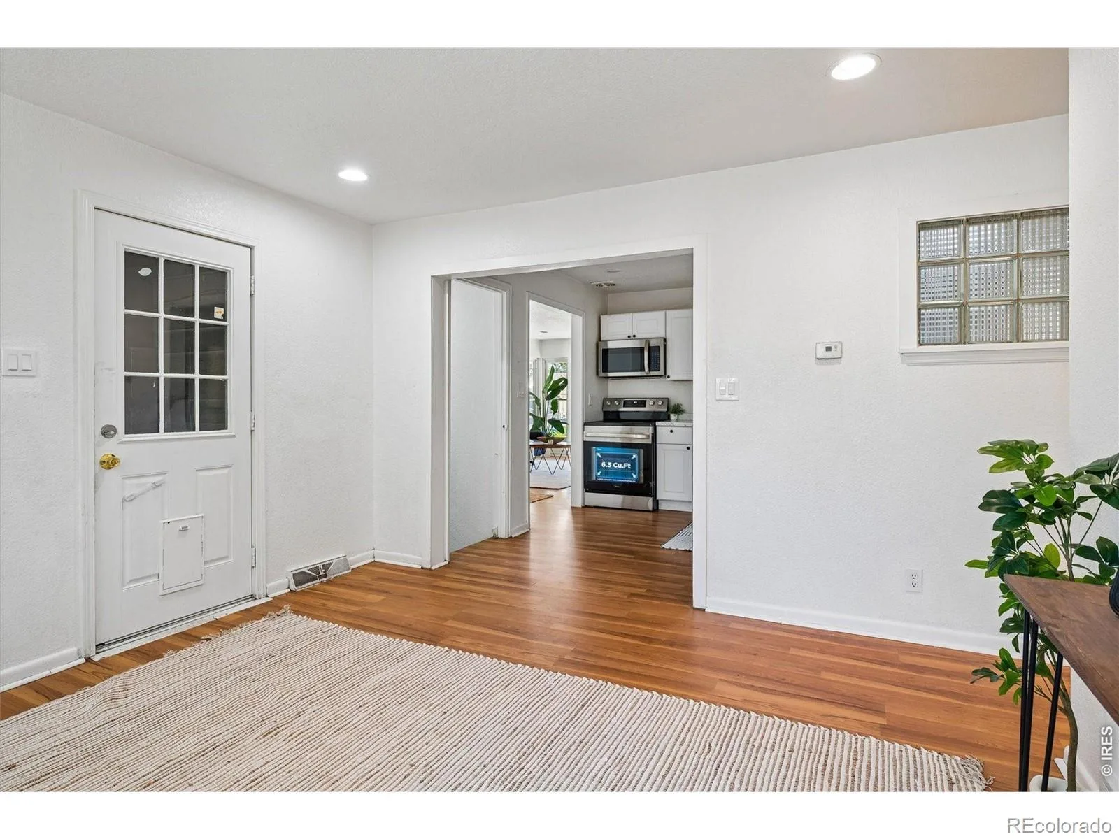 1325 Lima Street Aurora CO 80010 | MLS #REC8577956 09262026012432 1600 12