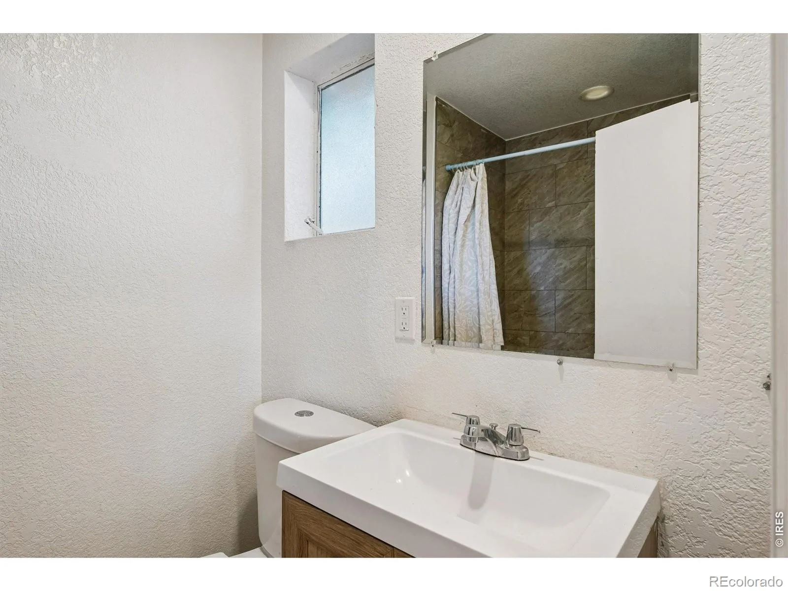 1325 Lima Street Aurora CO 80010 | MLS #REC8577956 09262026012432 1600 20