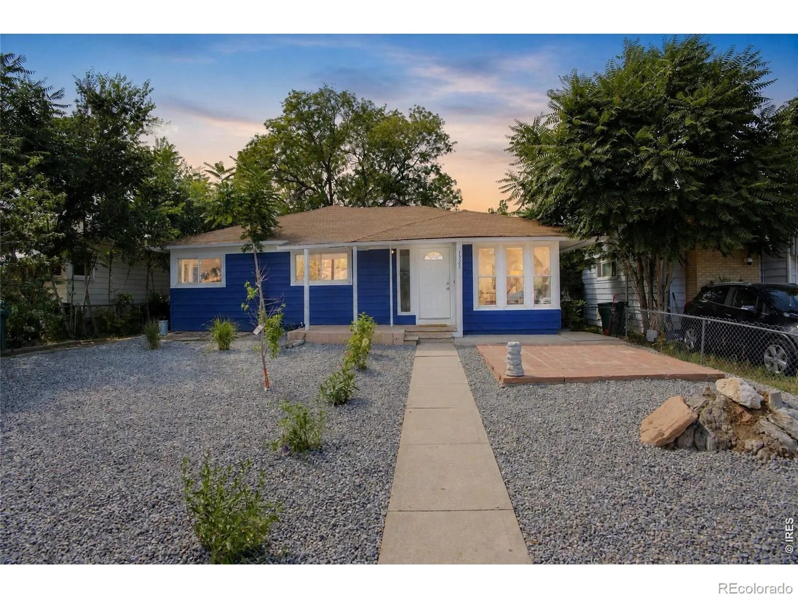 1325 Lima Street Aurora CO 80010 | MLS #REC8577956 09262026012432 1600 44