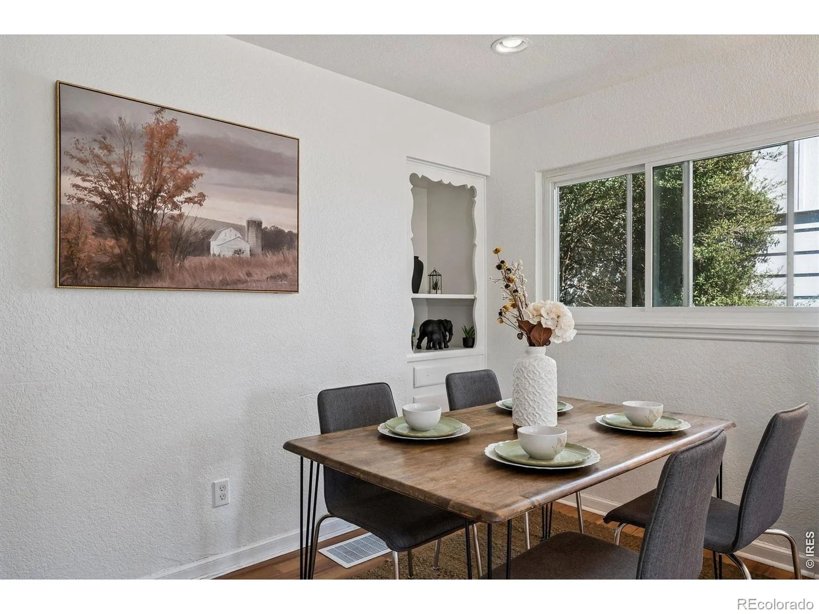 1325 Lima Street Aurora CO 80010 | MLS #REC8577956 09262026012432 1600 6