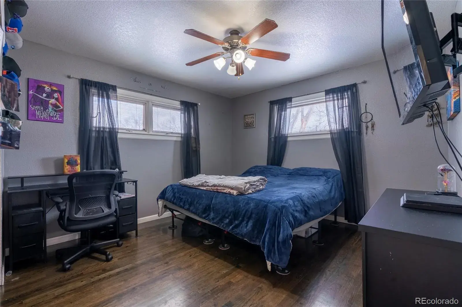 12112025180410 1600 10