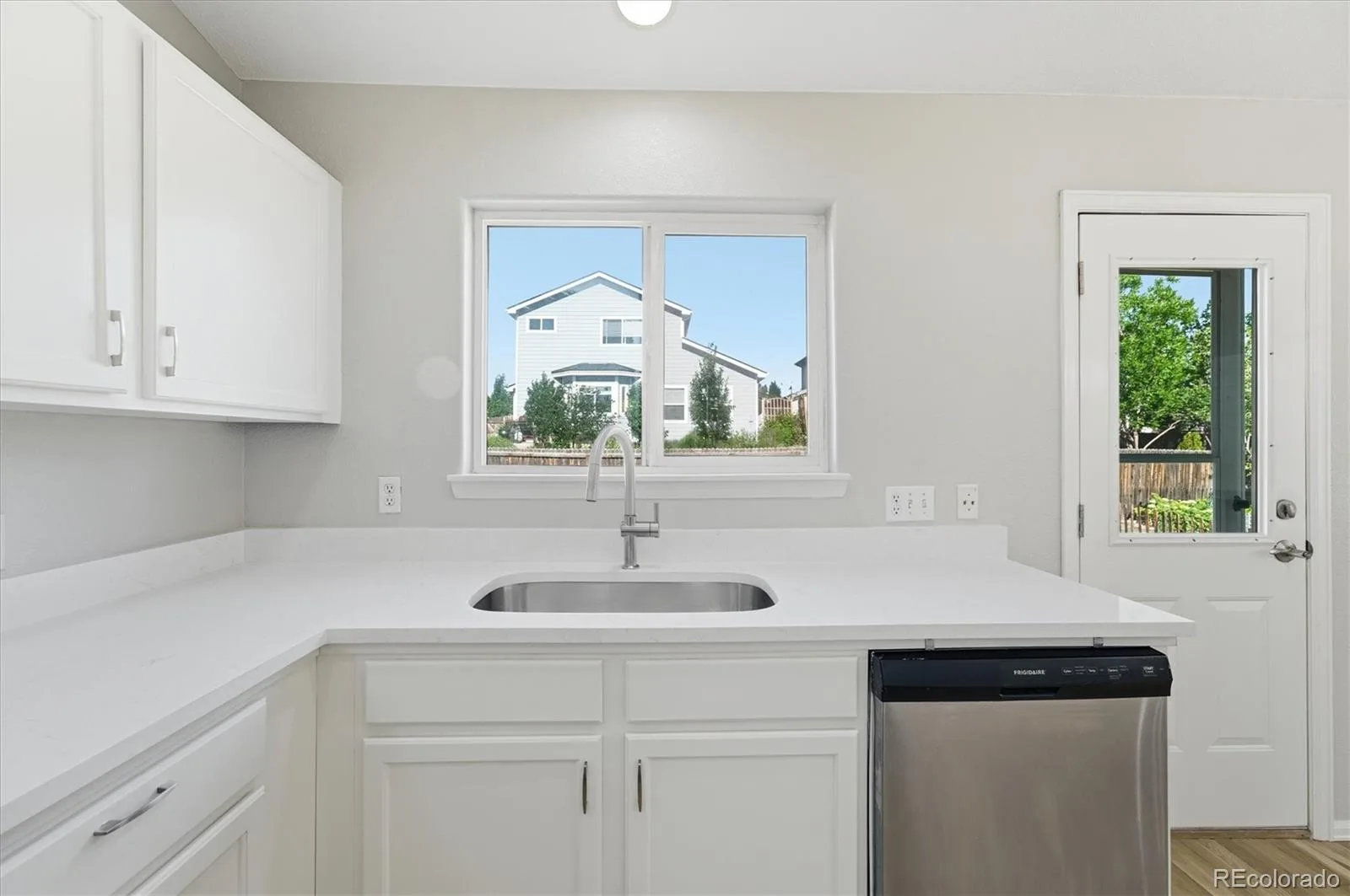 789 Fairhaven Street Castle Rock CO 80104 | MLS #REC8579090 07012026155749 1600 16