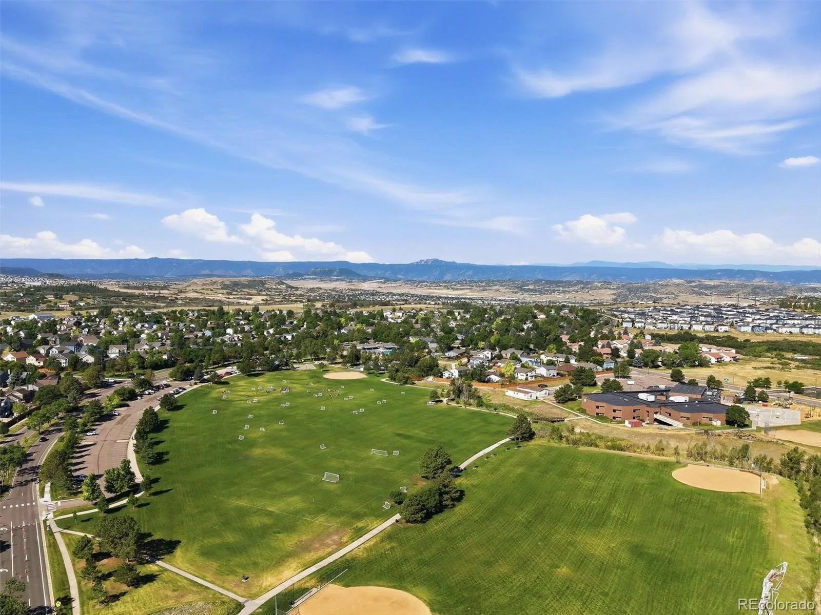 789 Fairhaven Street Castle Rock CO 80104 | MLS #REC8579090 07012026155749 1600 42