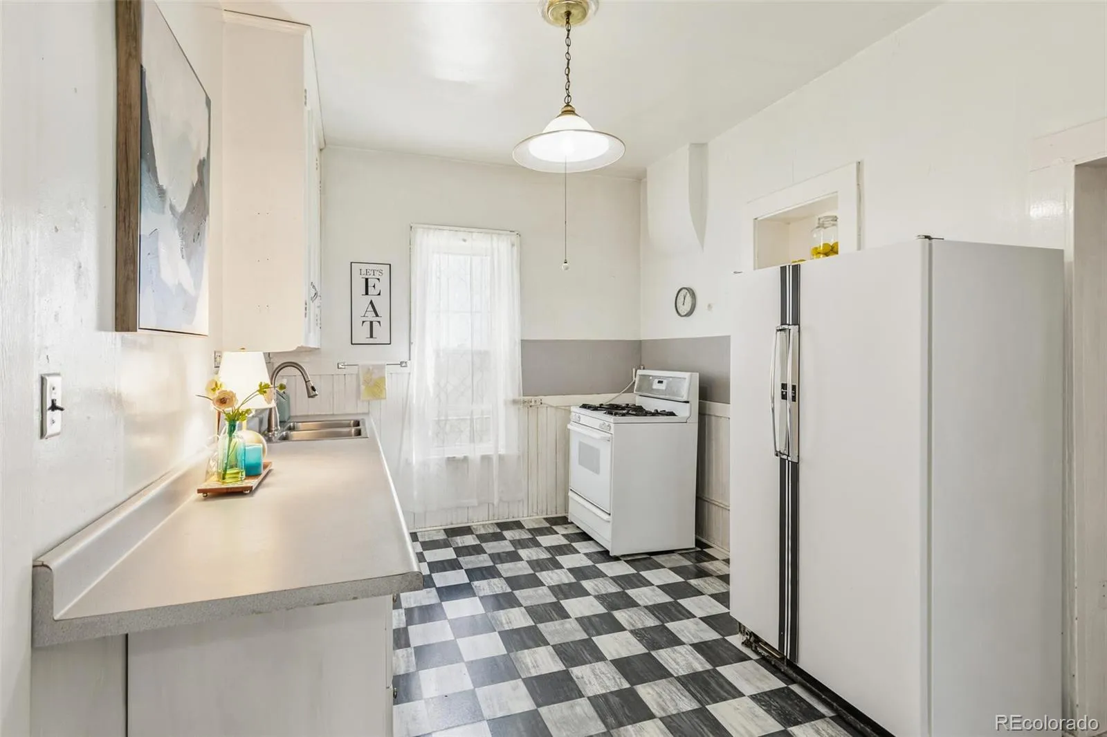 04092026010623 1600 13