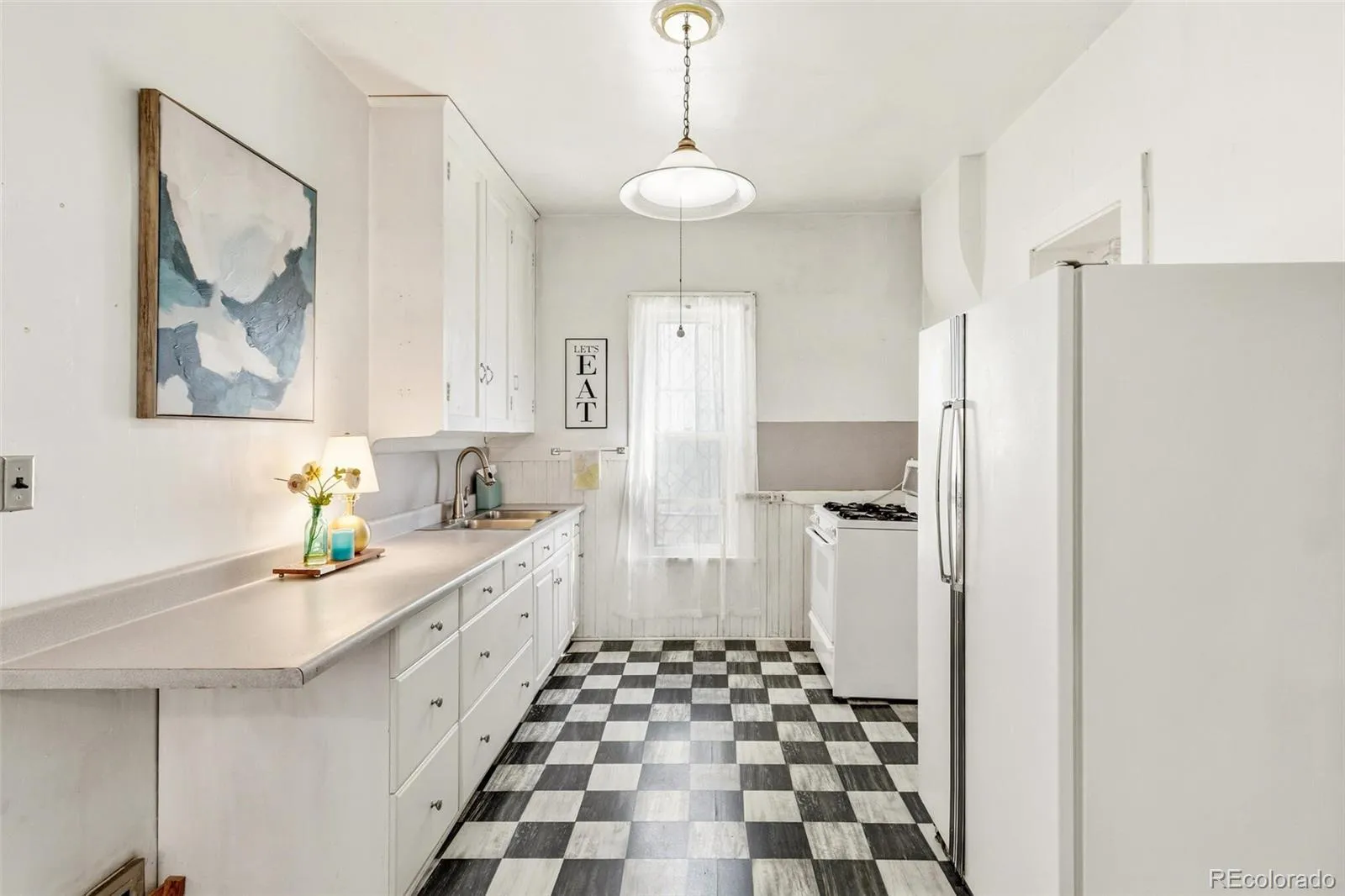 04092026010623 1600 14