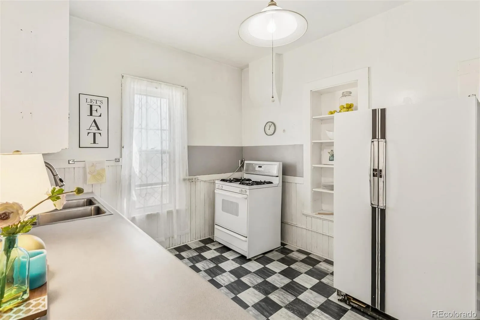 04092026010623 1600 15